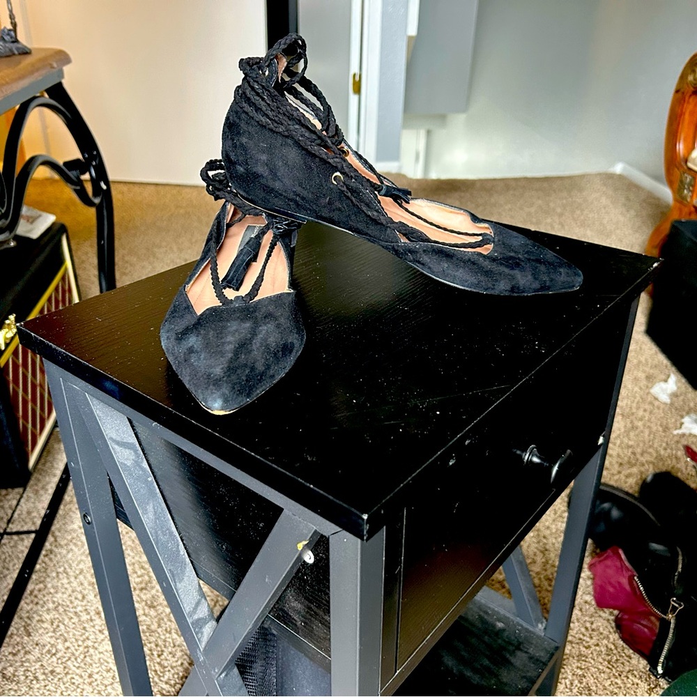 Black suede, pointed toe, Steve Madden kitten wedge